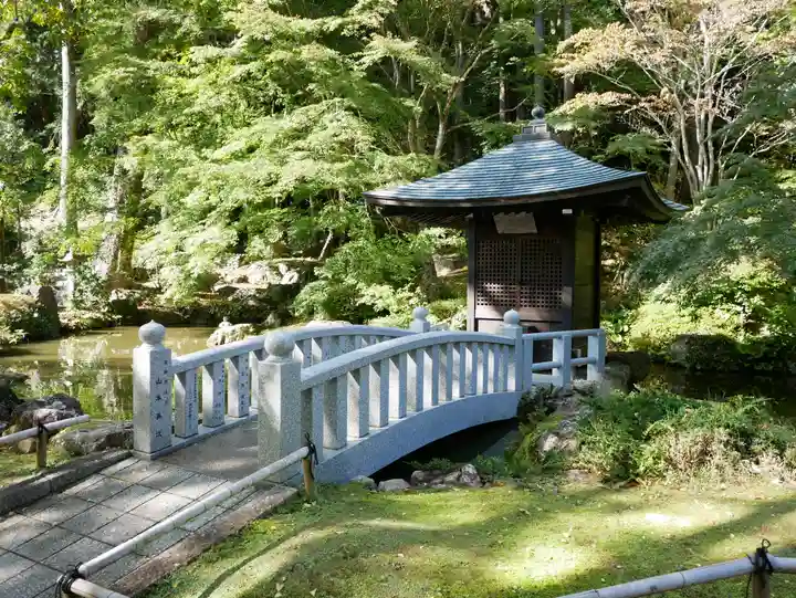 尊永寺(静岡県)