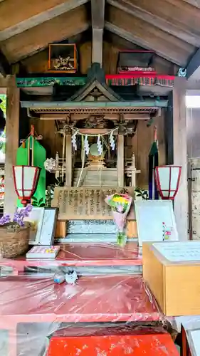 子安神社の末社