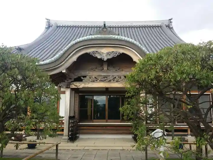 月照寺の本殿・本堂