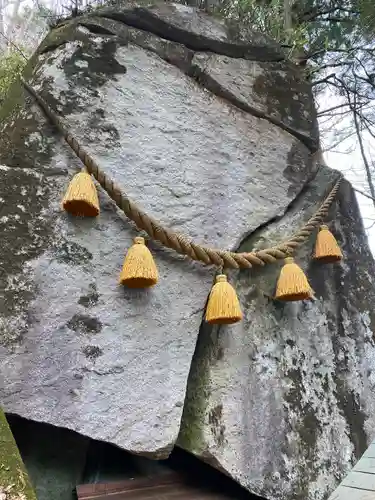 石割神社の建物その他