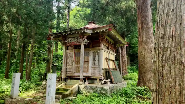 本道寺口之宮湯殿山神社(山形県)