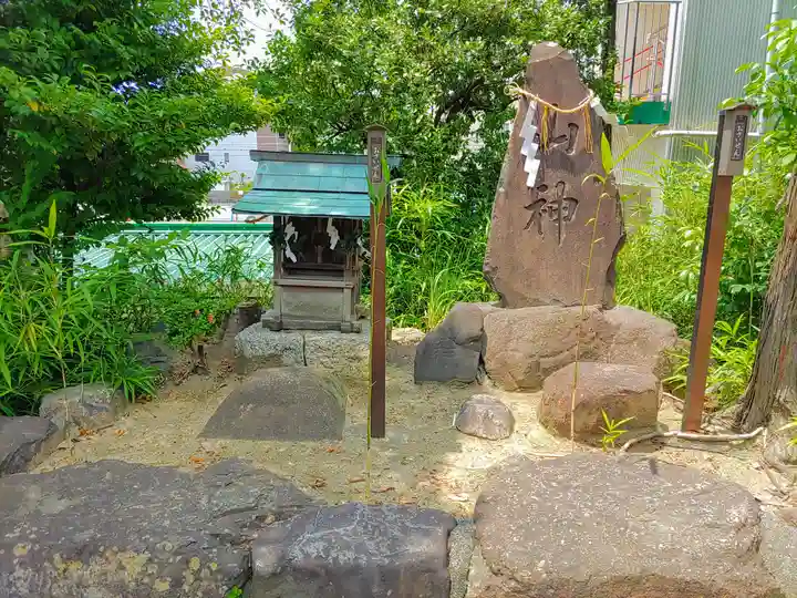 白山神社(小幡)の末社・摂社
