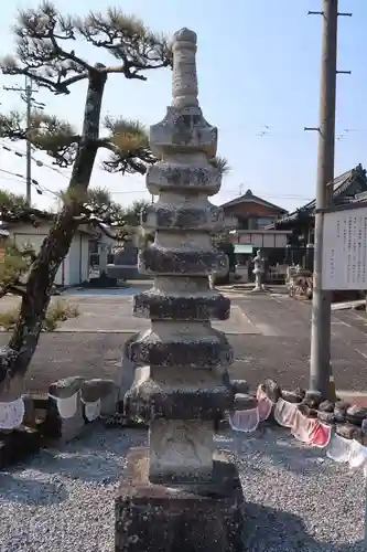 駕輿丁地蔵堂(滋賀県)