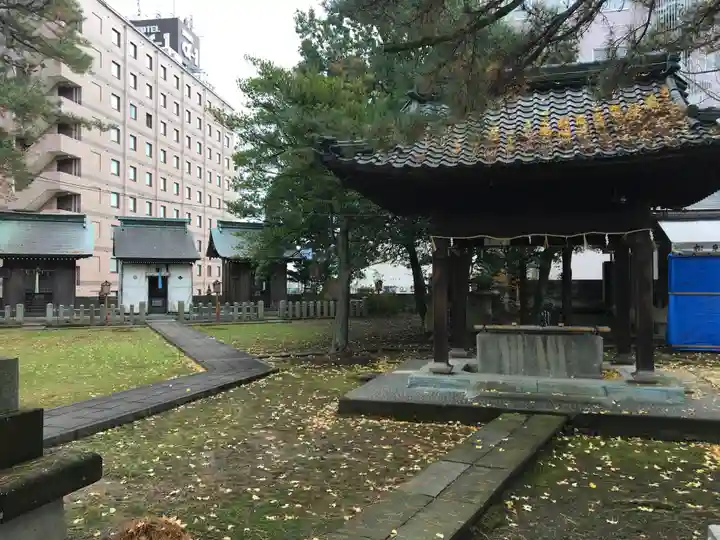 松阜神社の手水舎