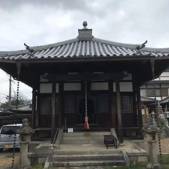 長円寺の本殿・本堂