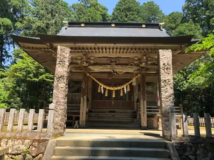 粟鹿神社の本殿・本堂