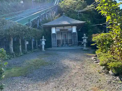 梅丈岳安全地蔵尊(福井県)