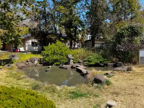 甲斐総社八幡神社の庭園