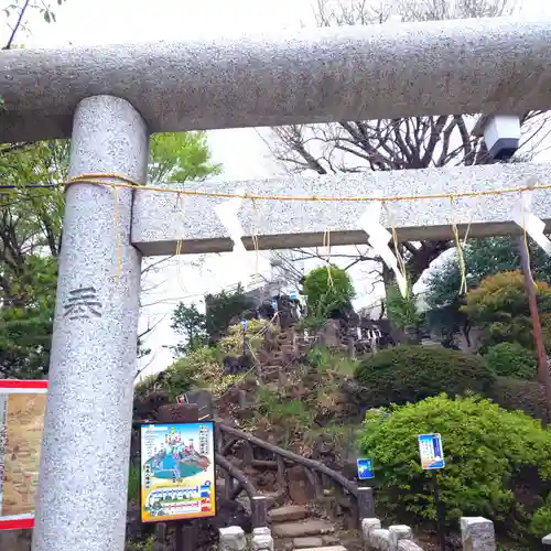 鳩森八幡神社の末社・摂社