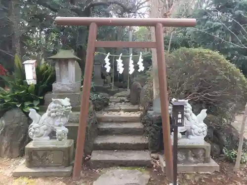 小岩神社の鳥居