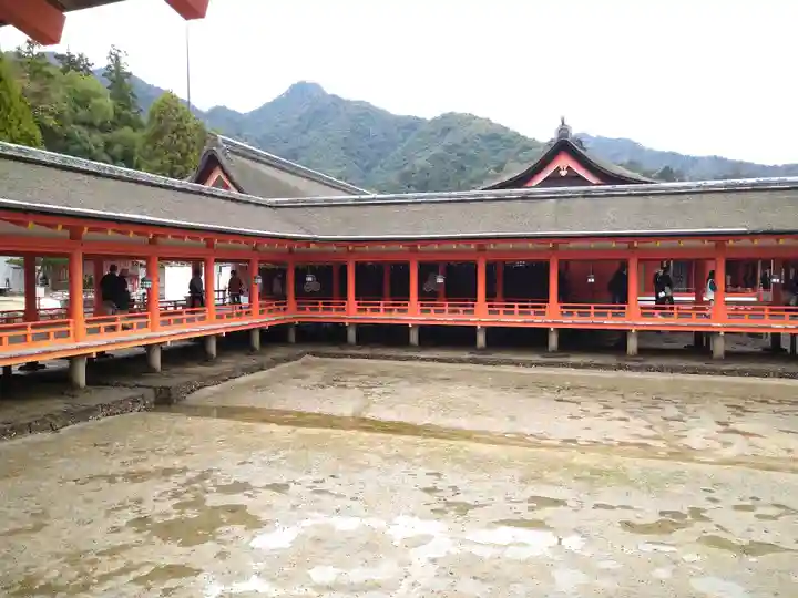 厳島神社(広島県)