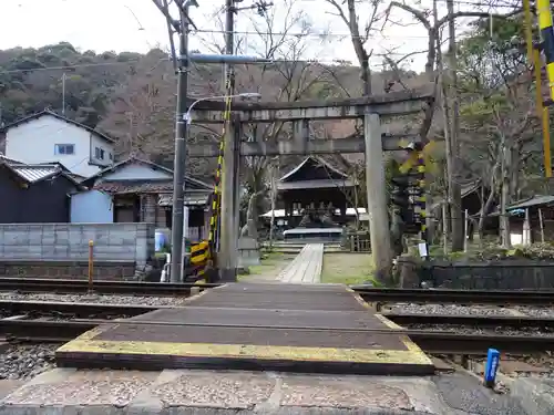 關蝉丸神社下社の鳥居