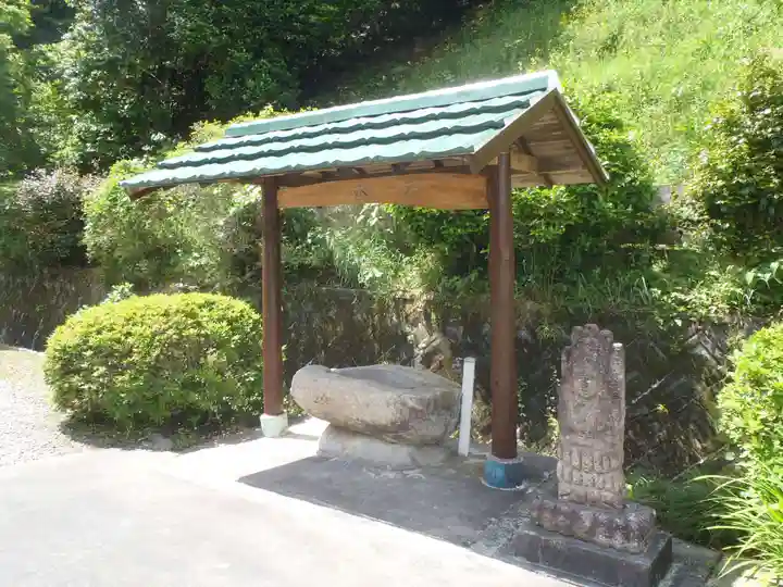 浄願寺の手水舎