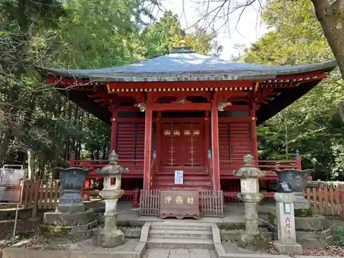 高尾山薬王院の末社・摂社