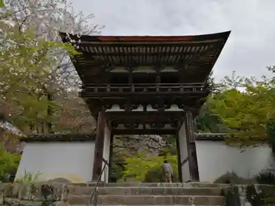 長岳寺の山門・神門