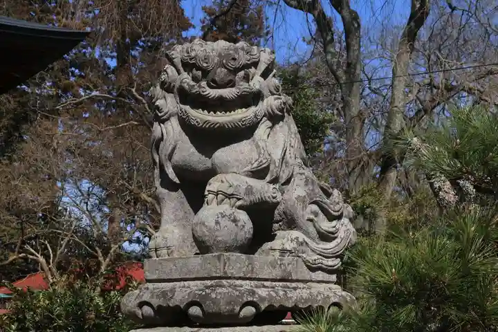 田村神社の狛犬