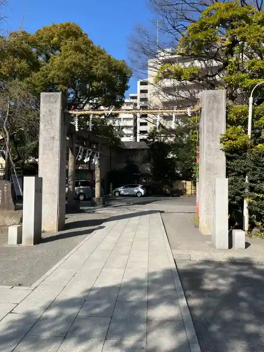 稲毛神社の{uncategorized: "未分類", other: "その他", undefined: "問題あり", building: "その他建物", grave: "お墓", sacred_gate: "鳥居", guardian: "狛犬", statue: "像", buddha: "仏像", history: "歴史", nature: "自然", garden: "庭園", animal: "動物", pagoda: "塔", temizu: "手水舎", mountain_gate: "山門・神門", sanctuary: "本殿・本堂", subordinate: "末社・摂社", art: "芸術", scenery: "景色", jizo: "地蔵", ema: "絵馬", goshuin: "御朱印", omikuji: "おみくじ", items: "授与品その他", amulet: "お守り", goshuincho: "御朱印帳", eats: "食事", festival: "お祭り", votive_dance: "神楽", shichigosan: "七五三参", wedding: "結婚式", experience: "体験その他", initially: "初詣", around: "周辺", anti_infection: "感染症対策"}