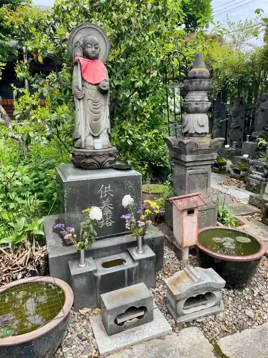 大林院の{uncategorized: "未分類", other: "その他", undefined: "問題あり", building: "その他建物", grave: "お墓", sacred_gate: "鳥居", guardian: "狛犬", statue: "像", buddha: "仏像", history: "歴史", nature: "自然", garden: "庭園", animal: "動物", pagoda: "塔", temizu: "手水舎", mountain_gate: "山門・神門", sanctuary: "本殿・本堂", subordinate: "末社・摂社", art: "芸術", scenery: "景色", jizo: "地蔵", ema: "絵馬", goshuin: "御朱印", omikuji: "おみくじ", items: "授与品その他", amulet: "お守り", goshuincho: "御朱印帳", eats: "食事", festival: "お祭り", votive_dance: "神楽", shichigosan: "七五三参", wedding: "結婚式", experience: "体験その他", initially: "初詣", around: "周辺", anti_infection: "感染症対策"}