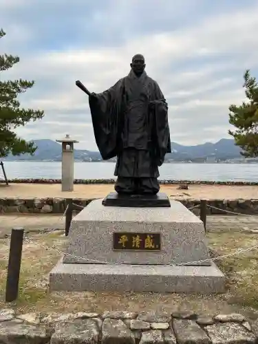 厳島神社(広島県)