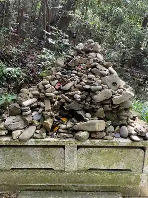 大日寺奥の院爪彫薬師(高知県)