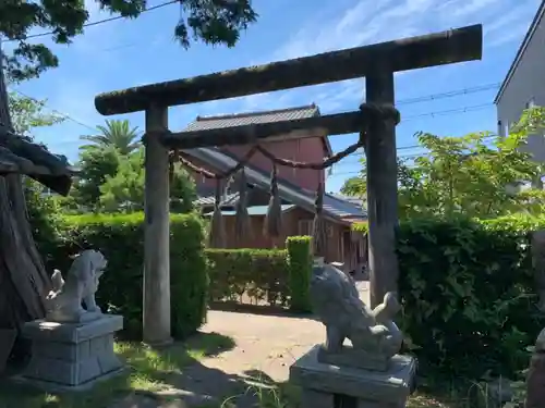 御嶽神社の鳥居