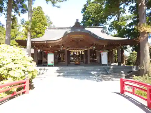 越中一宮 髙瀬神社の本殿・本堂