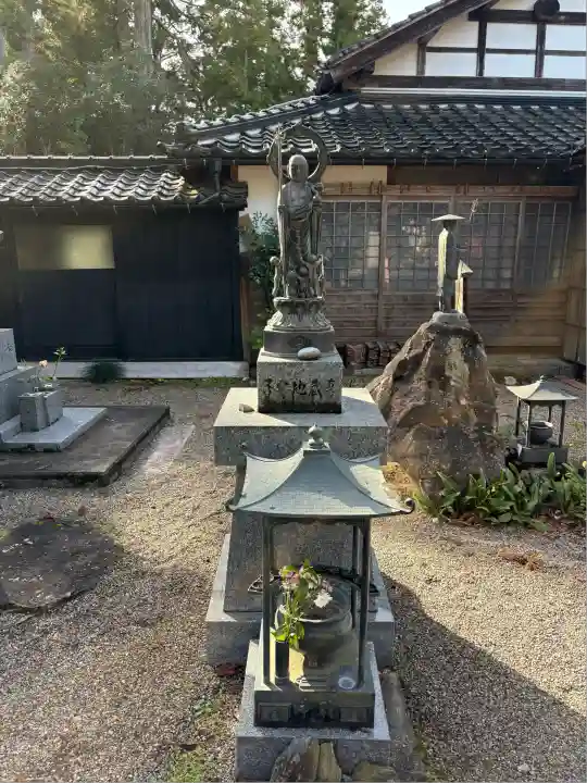 金城寺(富山県)