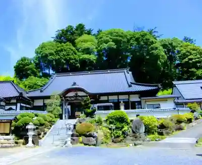 長福寺の本殿・本堂