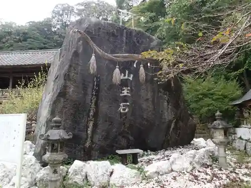 香春神社のその他建物