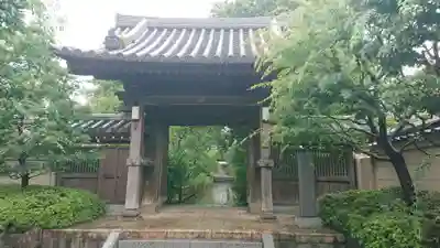 圓融寺の山門・神門