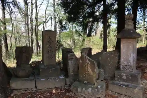 日本武神社の塔