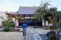 維摩寺の本殿・本堂