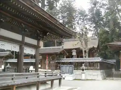 奥石神社の本殿・本堂
