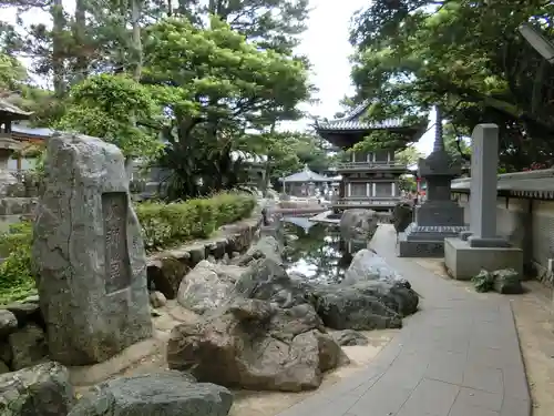 金剛福寺の庭園