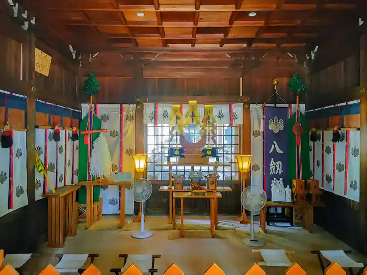 八劔社(野並)の本殿・本堂