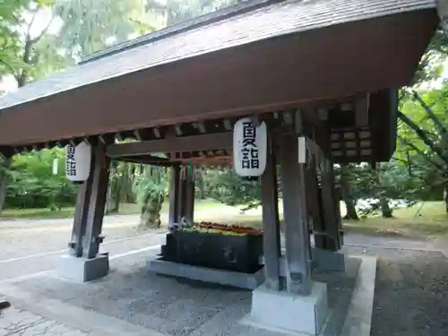 帯廣神社の手水