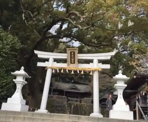 事任八幡宮の鳥居