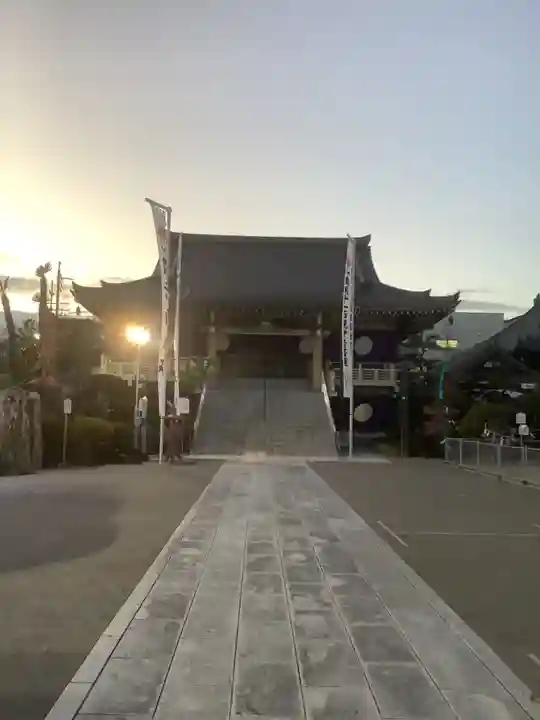 秋葉山圓通寺の本殿・本堂