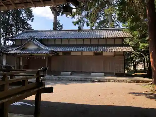 長寸神社の建物その他