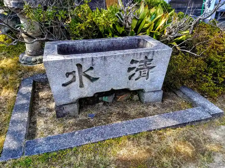 林泉寺の手水舎