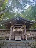 諏訪大社上社前宮の本殿・本堂