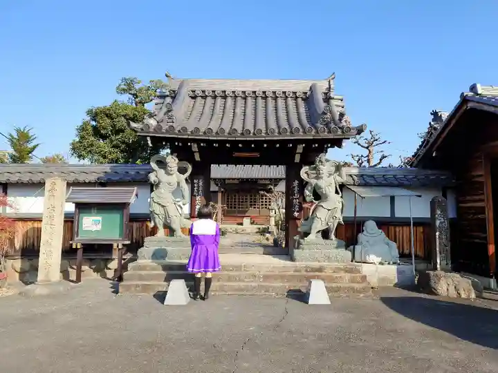 龍潭寺の山門・神門