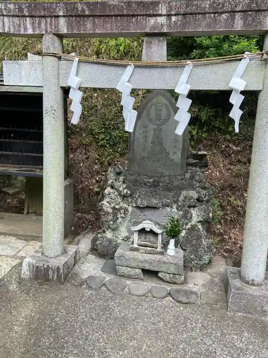 銭洗弁財天宇賀福神社(神奈川県)