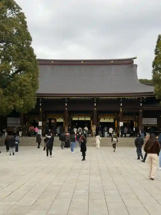 明治神宮の{uncategorized: "未分類", other: "その他", undefined: "問題あり", building: "その他建物", grave: "お墓", sacred_gate: "鳥居", guardian: "狛犬", statue: "像", buddha: "仏像", history: "歴史", nature: "自然", garden: "庭園", animal: "動物", pagoda: "塔", temizu: "手水舎", mountain_gate: "山門・神門", sanctuary: "本殿・本堂", subordinate: "末社・摂社", art: "芸術", scenery: "景色", jizo: "地蔵", ema: "絵馬", goshuin: "御朱印", omikuji: "おみくじ", items: "授与品その他", amulet: "お守り", goshuincho: "御朱印帳", eats: "食事", festival: "お祭り", votive_dance: "神楽", shichigosan: "七五三参", wedding: "結婚式", experience: "体験その他", initially: "初詣", around: "周辺", anti_infection: "感染症対策"}