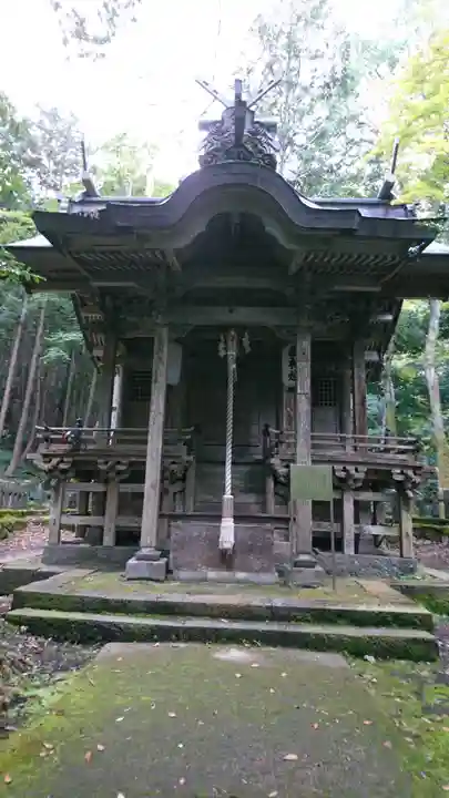 養父神社の本殿・本堂