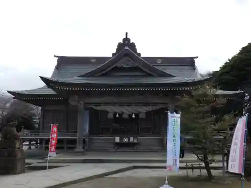 神﨑神社の本殿