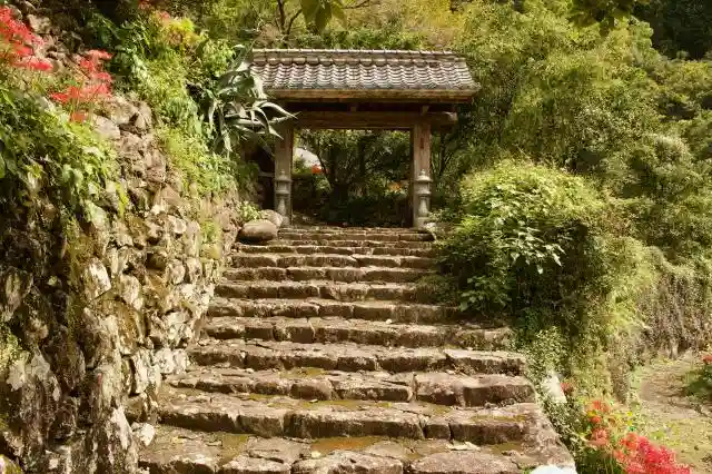 松林寺跡の山門