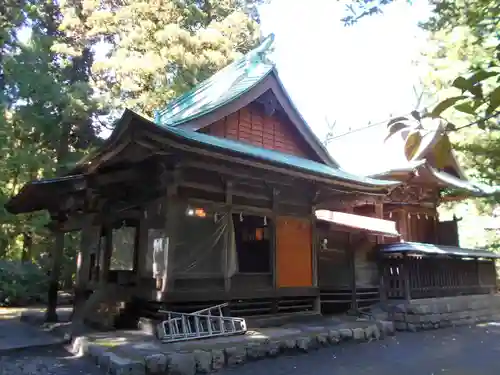 色見熊野座神社の本殿