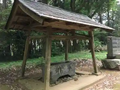 楯縫神社の手水舎
