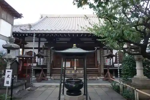 常性寺の本殿・本堂